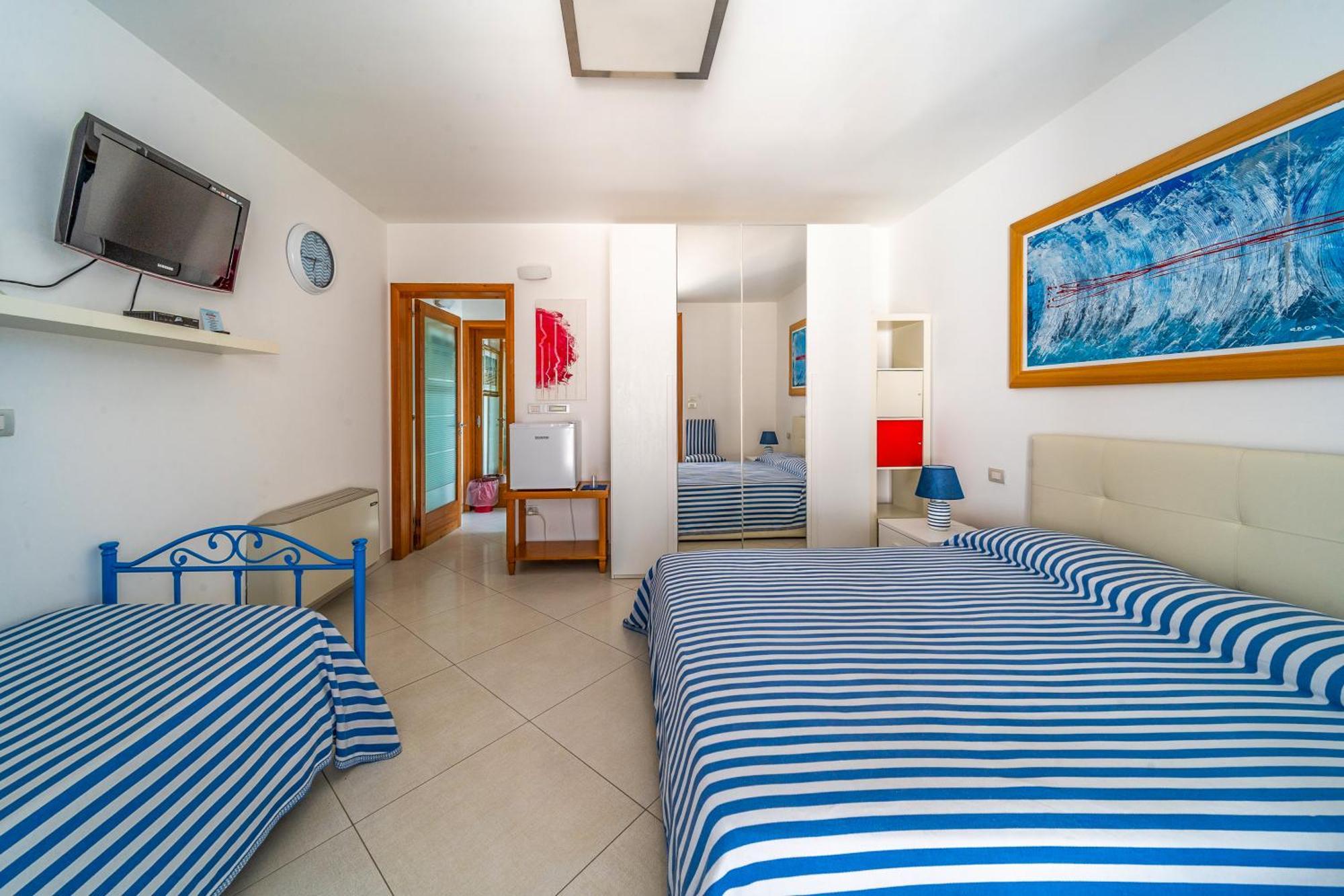 Lo Scalo Bed And Breakfast Marina Di Novaglie Alessano Exterior foto